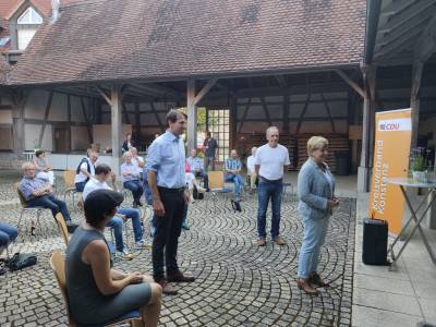 Gesprche vor Ort mit Nicole Razavi, MdL und Andreas Jung, MdB - 
